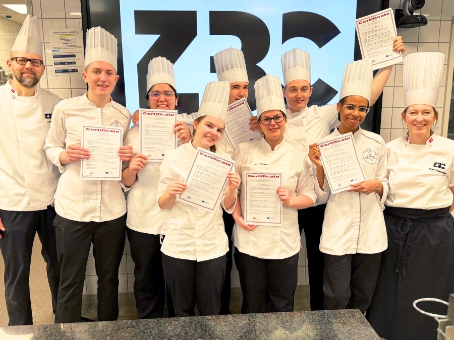 DES APPRENTIS DE 1ERE ANNEE BTM PATISSERIE A LA DECOUVERTE DE LA PATISSERIE DANOISE AVEC L’ECOLE ZBC   
