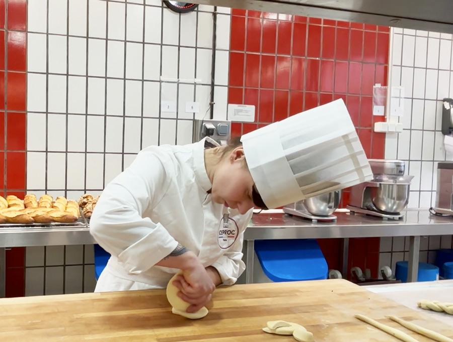 VALERIA CASERTA : L’AMOUR DE LA BOULANGERIE FRANÇAISE APRES DES DEBUTS EN CUISINE EN ITALIE